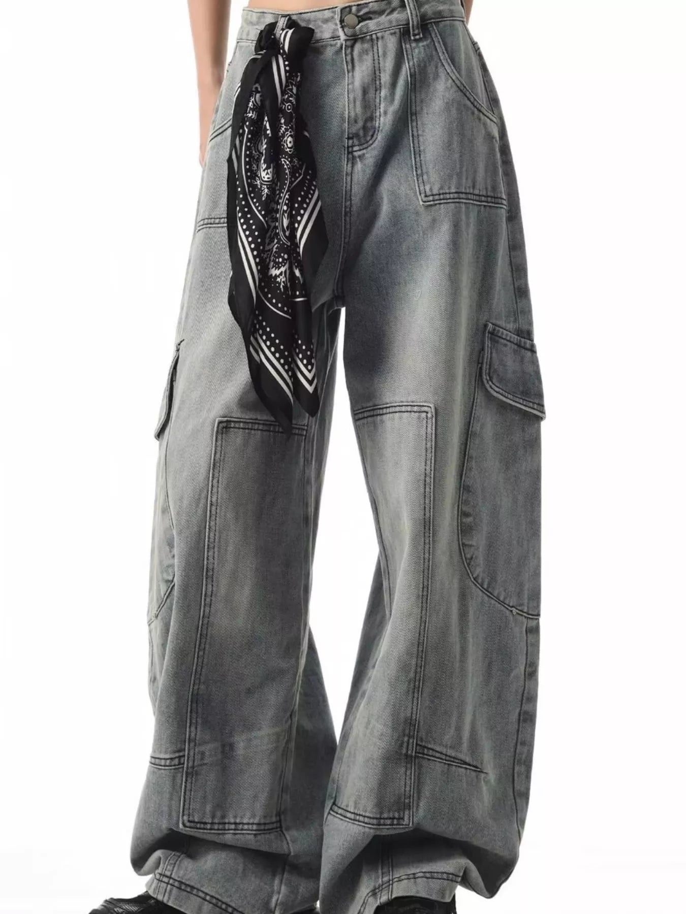 Men's Full Size Loose Fit Cargo Jeans Plus Size