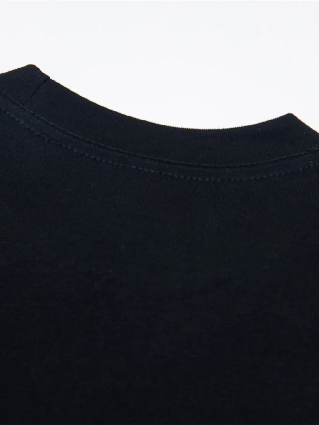 Men's Graphic Mock Neck Short Sleeve T-Shirt