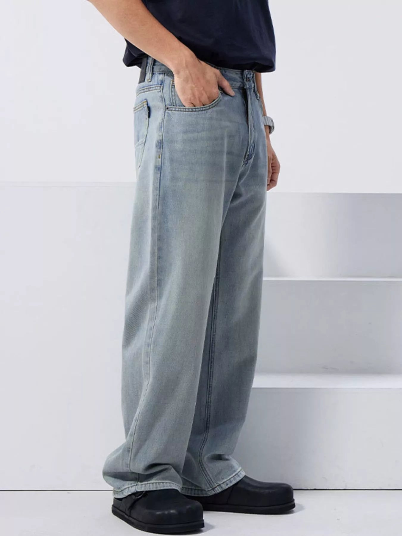 Men's Wash Relaxed Fit Jeans