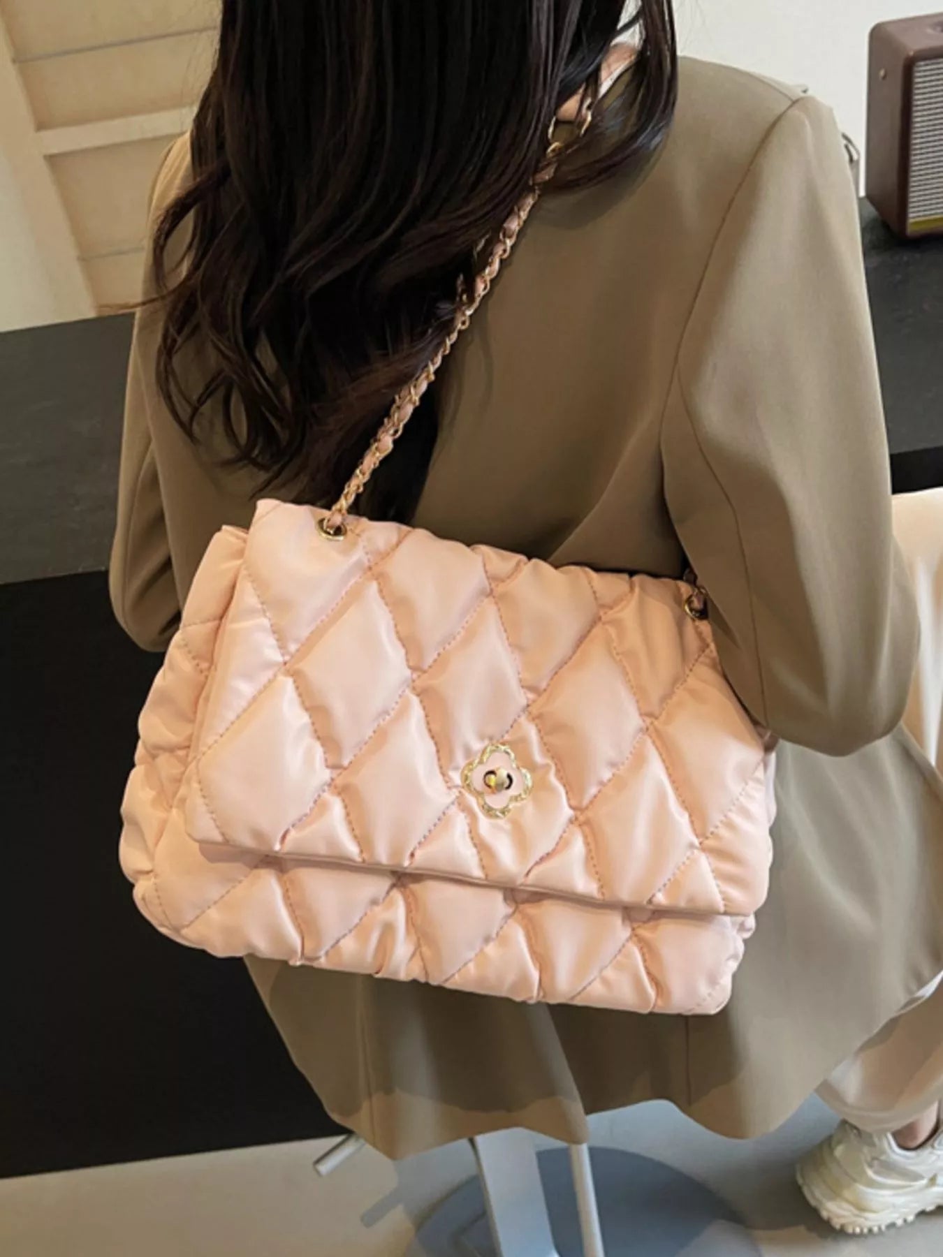 Quilted Chain Shoulder Bag