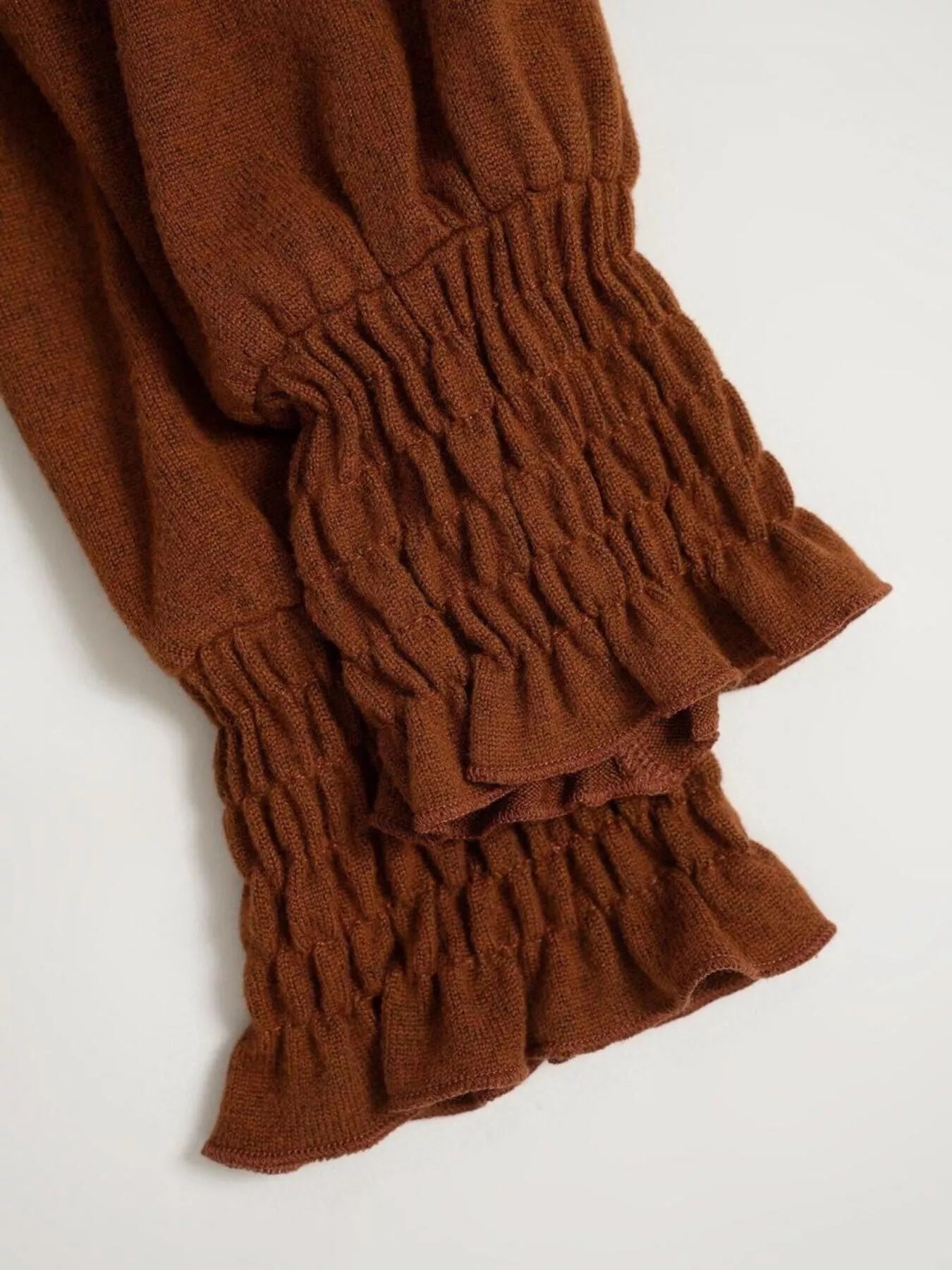 Round Neck Lantern Sleeve Top