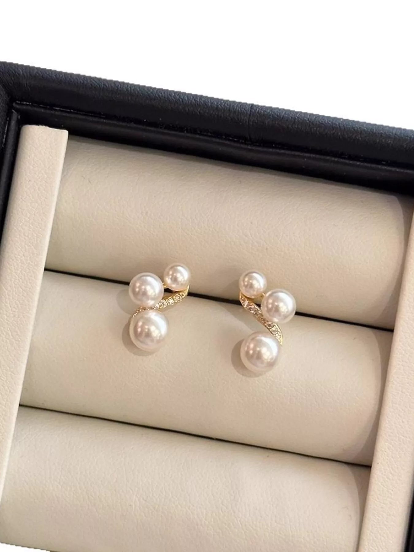 Pearl Cluster Earrings
