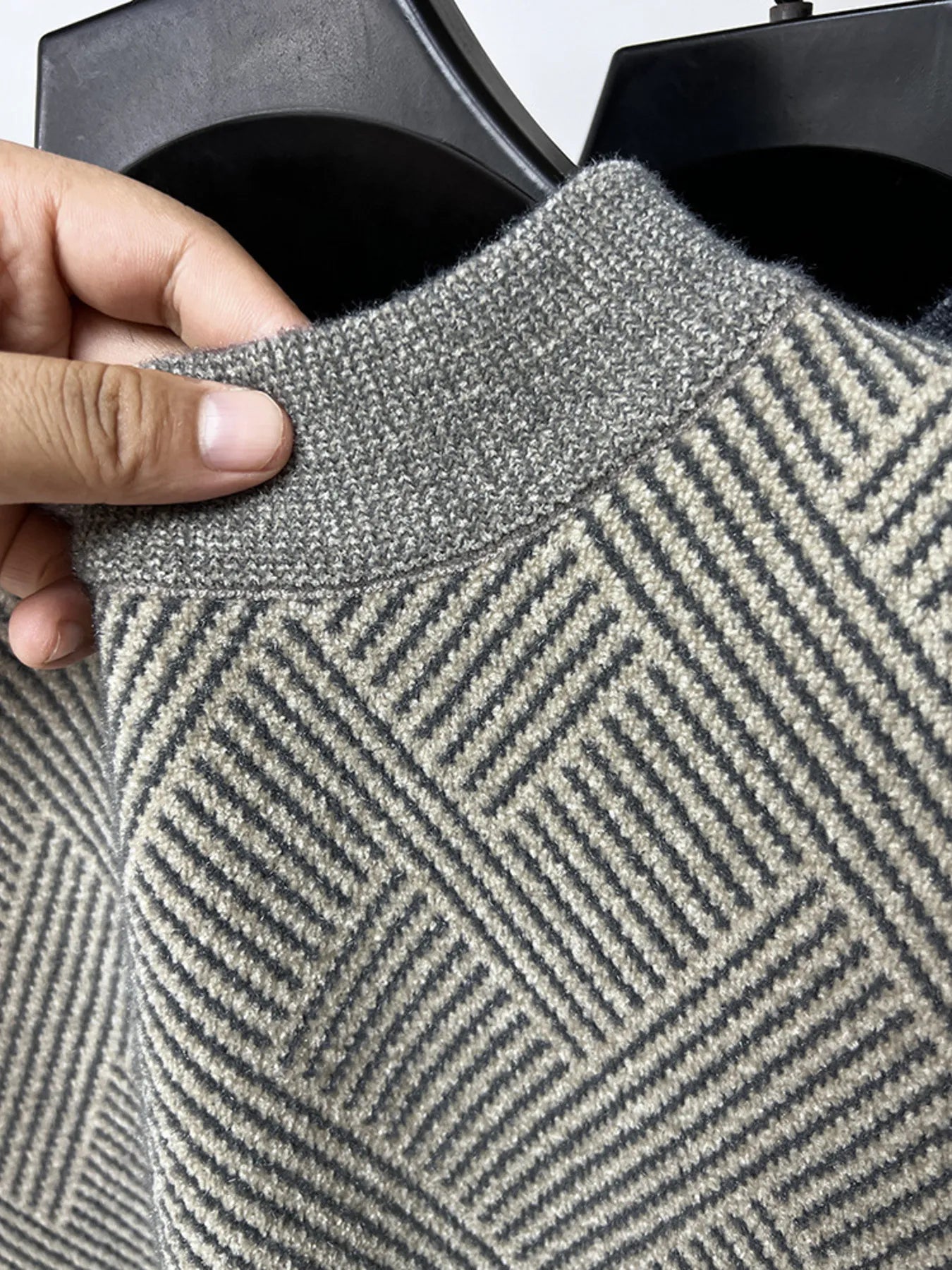 Men's Plus Size Textured Knit Long Sleeve Sweater