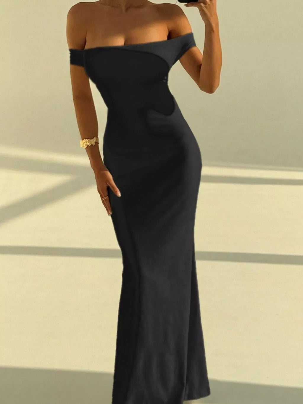 Backless Off-Shoulder Bodycon Mermaid Maxi Dress