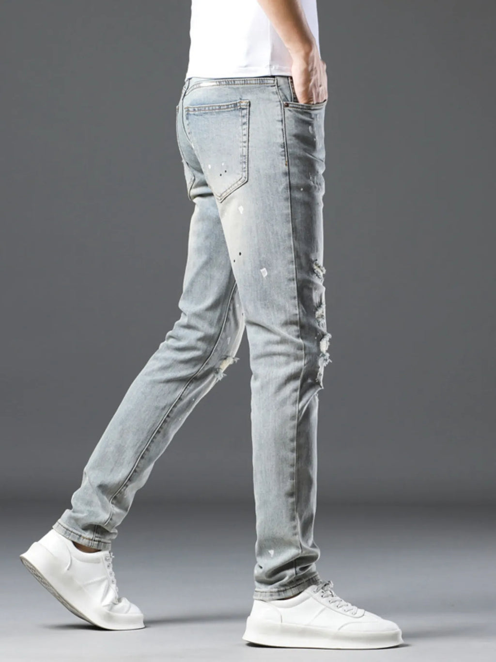 Men's Vintage Distressed Light Wash Skinny Jeans