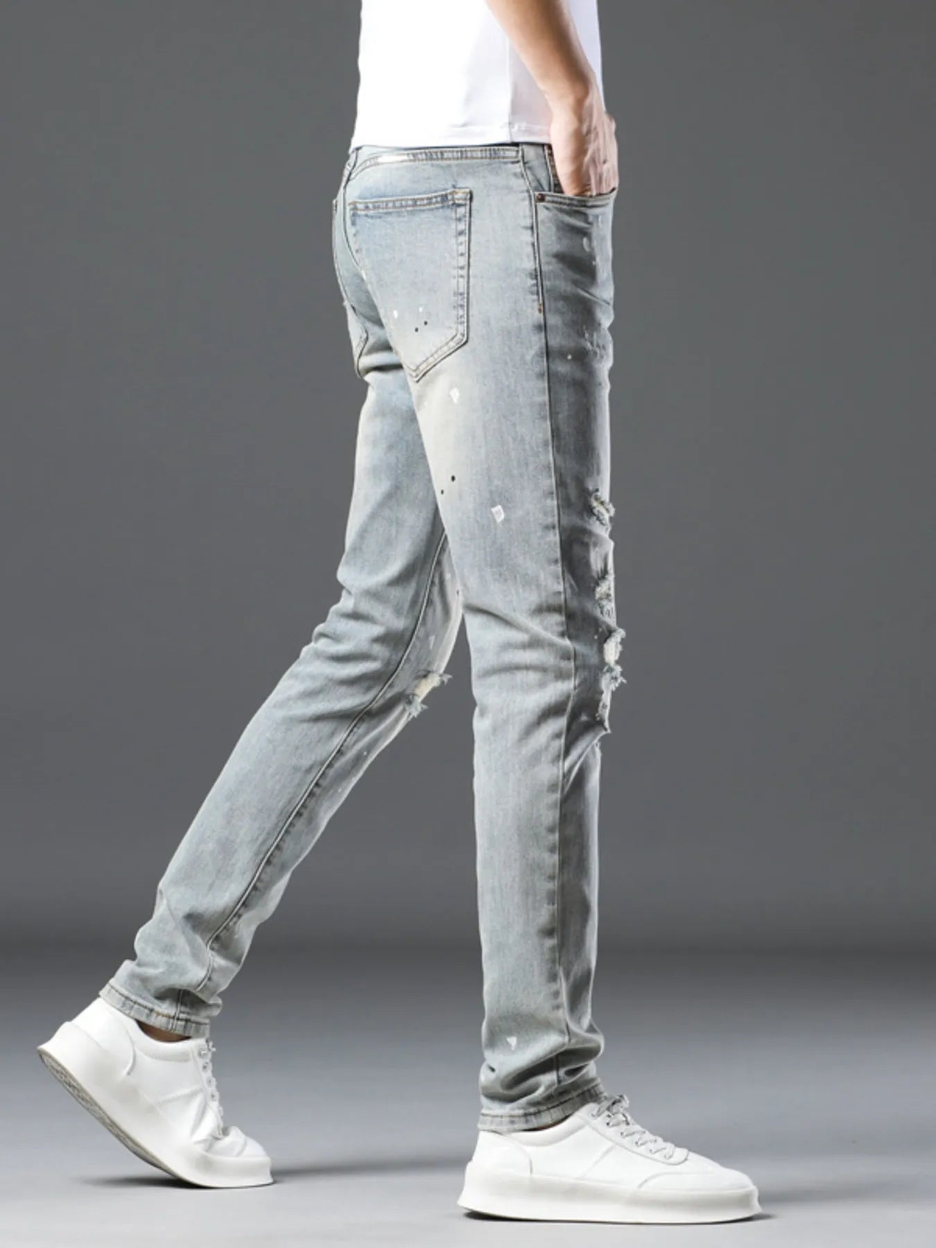 Men's Vintage Distressed Light Wash Skinny Jeans