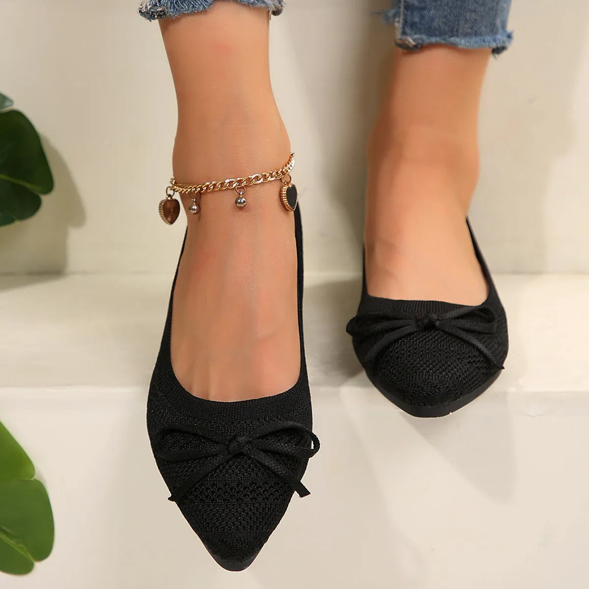 Bow Point Toe Flats Slip-Ons