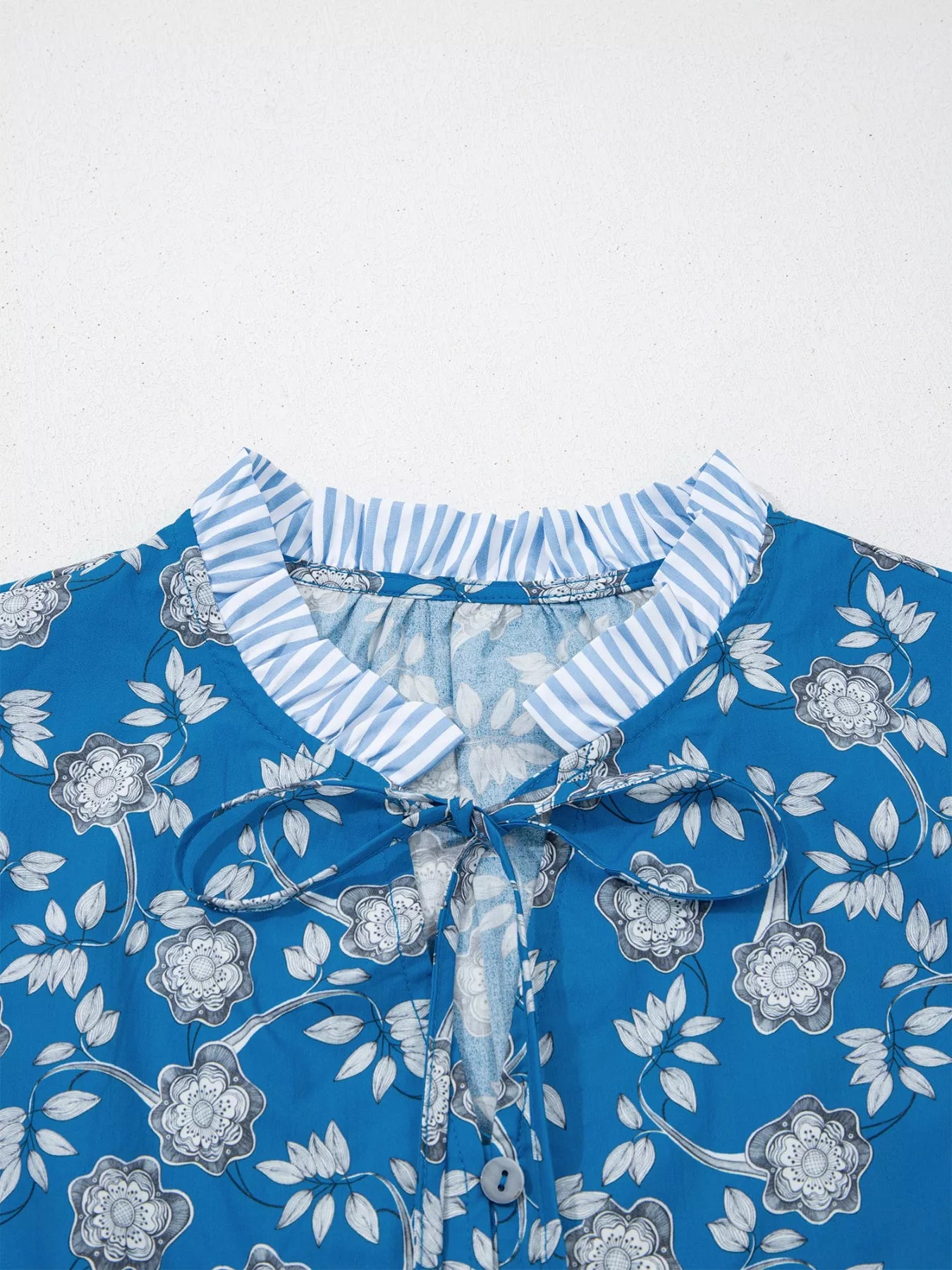 Floral Print Ruffle Sleeve Blouse