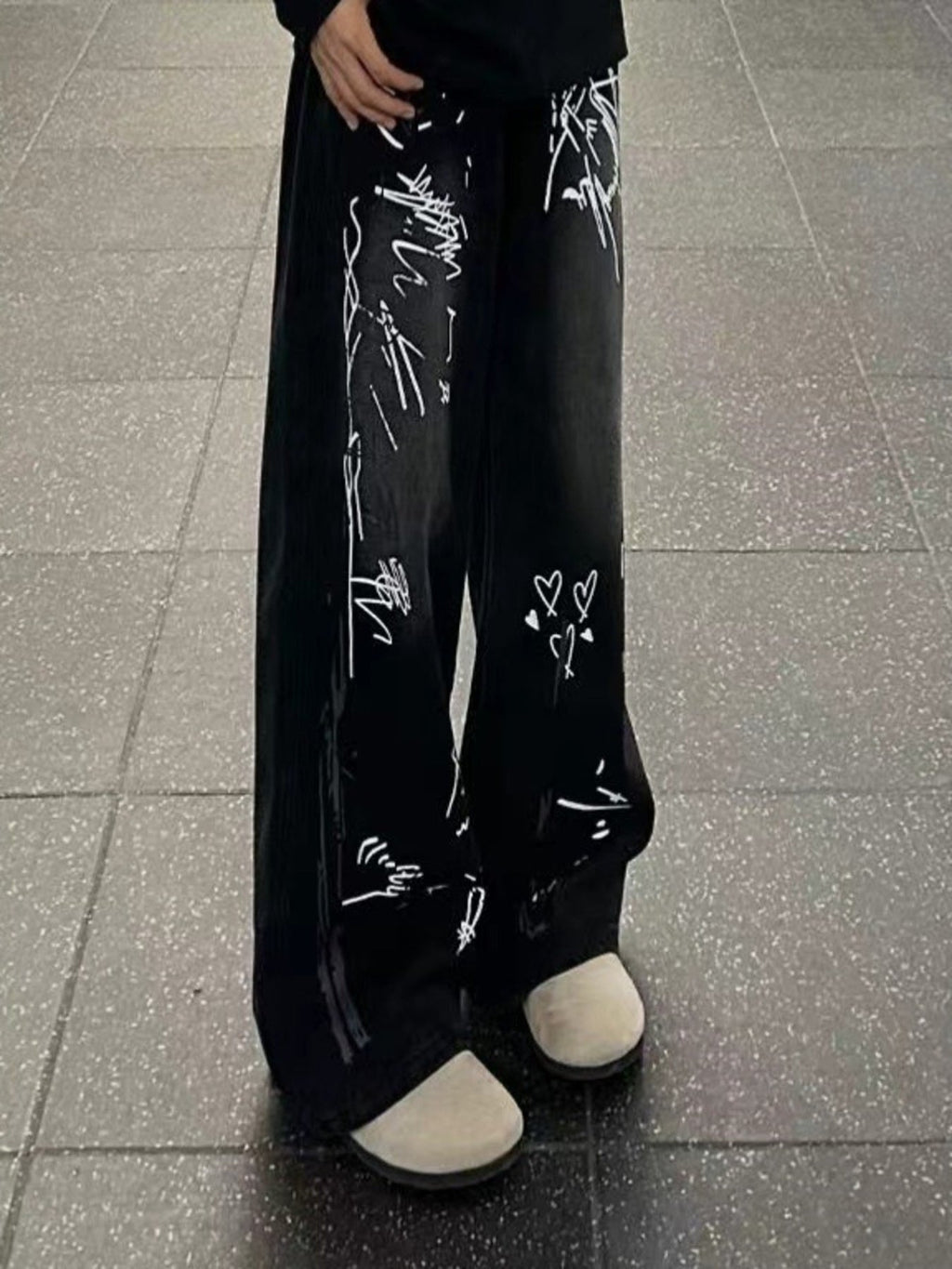Men's Full Size Graffiti Print Wide Leg Jeans Plus Size