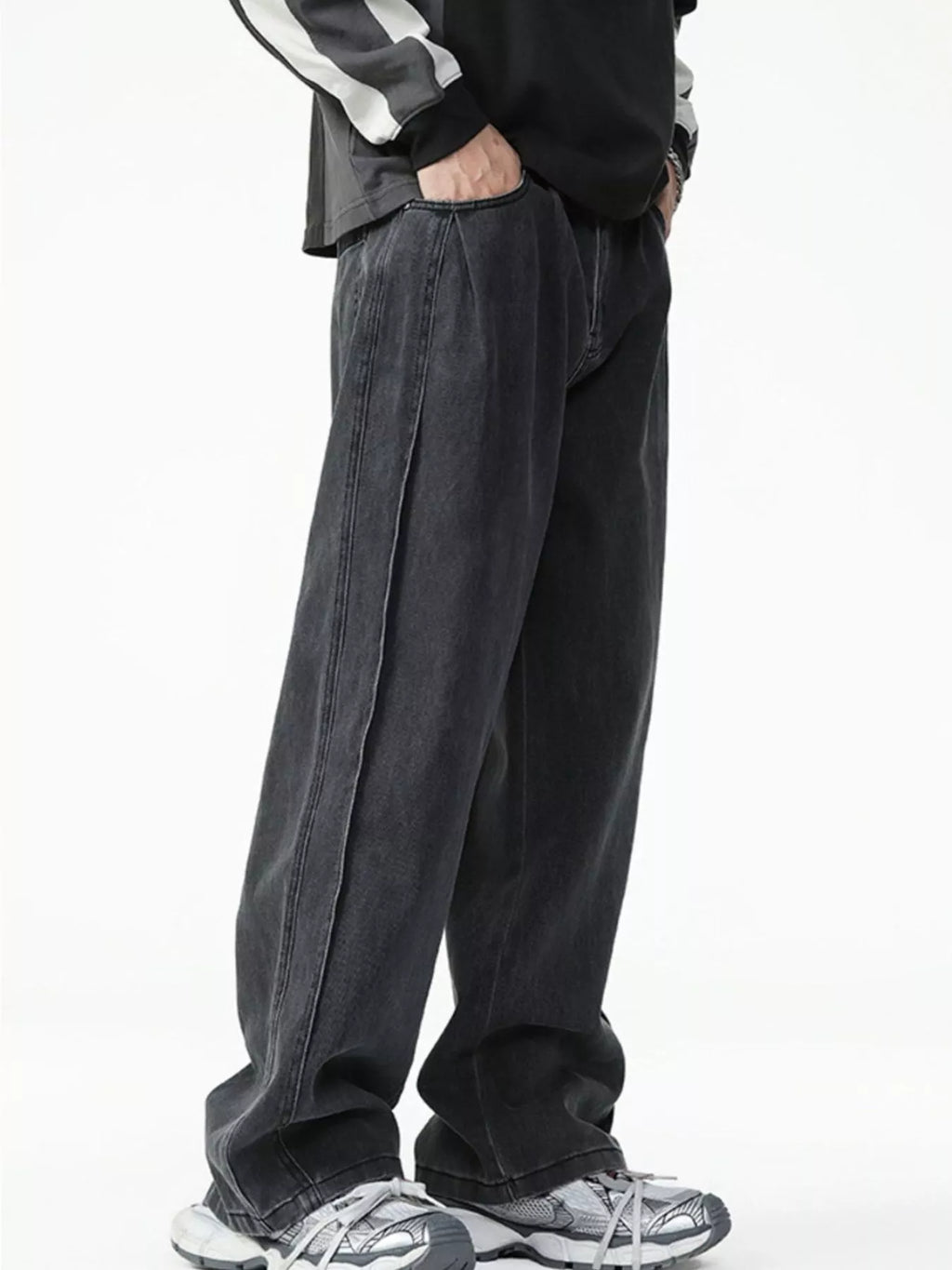 Men's Washed Relaxed Fit Wide Leg Jeans