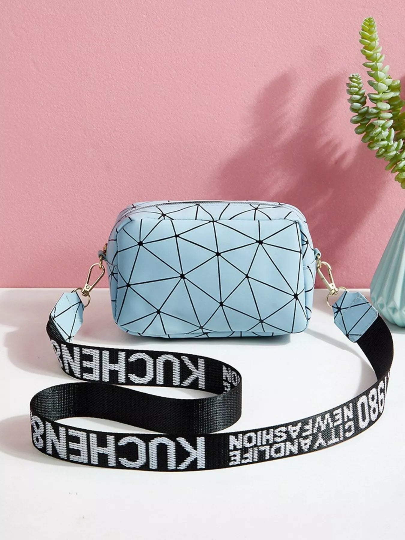 Geometric Pattern Crossbody Bag