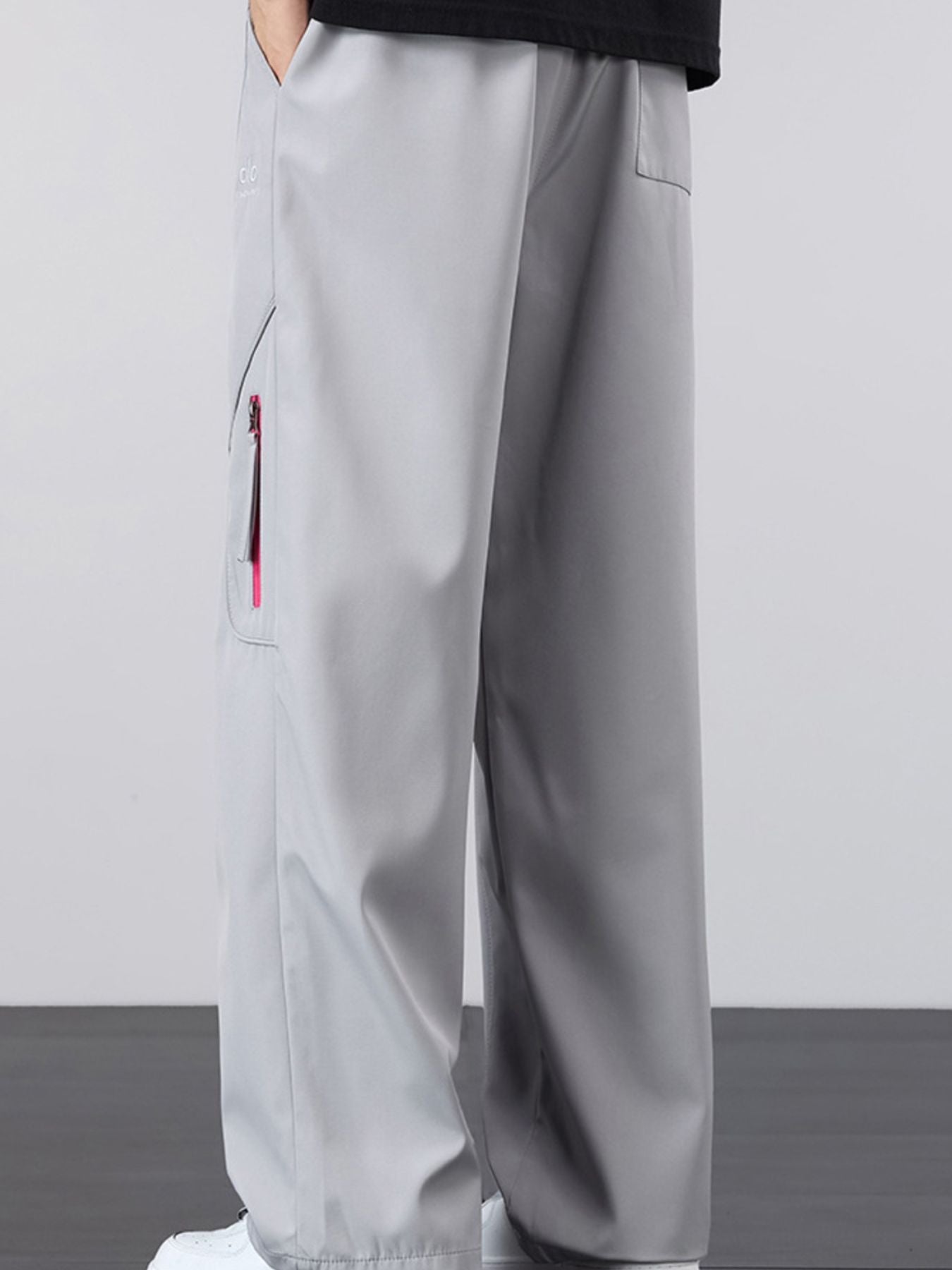 Men's Plus Size Loose Fit Cargo Pants with Zipper Pocket