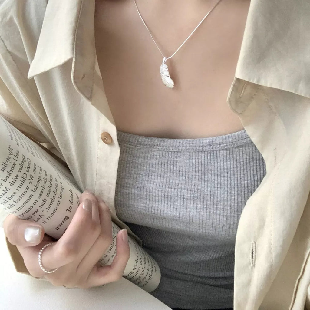 Feather Pendant Necklace