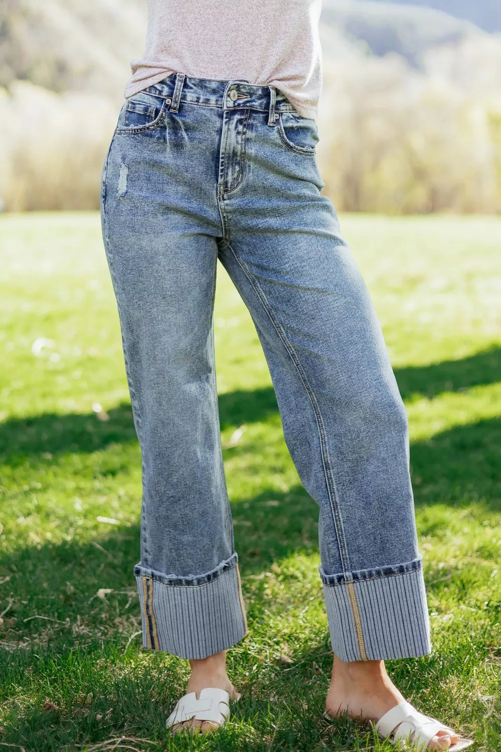 Cuffed Straight Loose Jeans