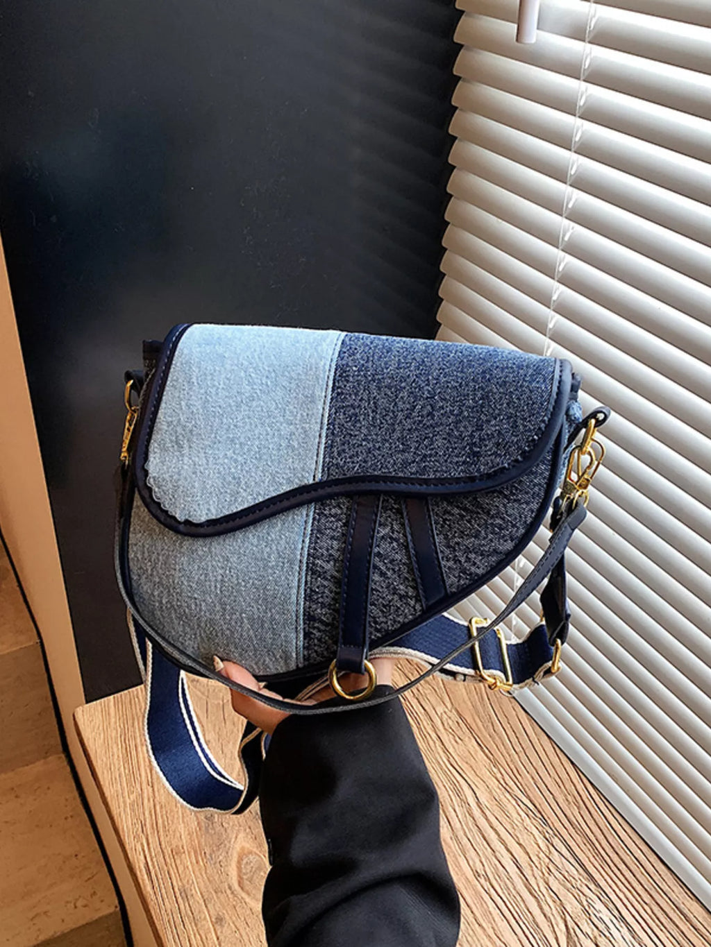 Adjustable Strap Crossbody Bag