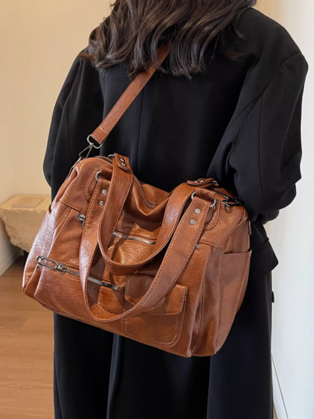 Vintage Style Multi-Pocket Crossbody Bag