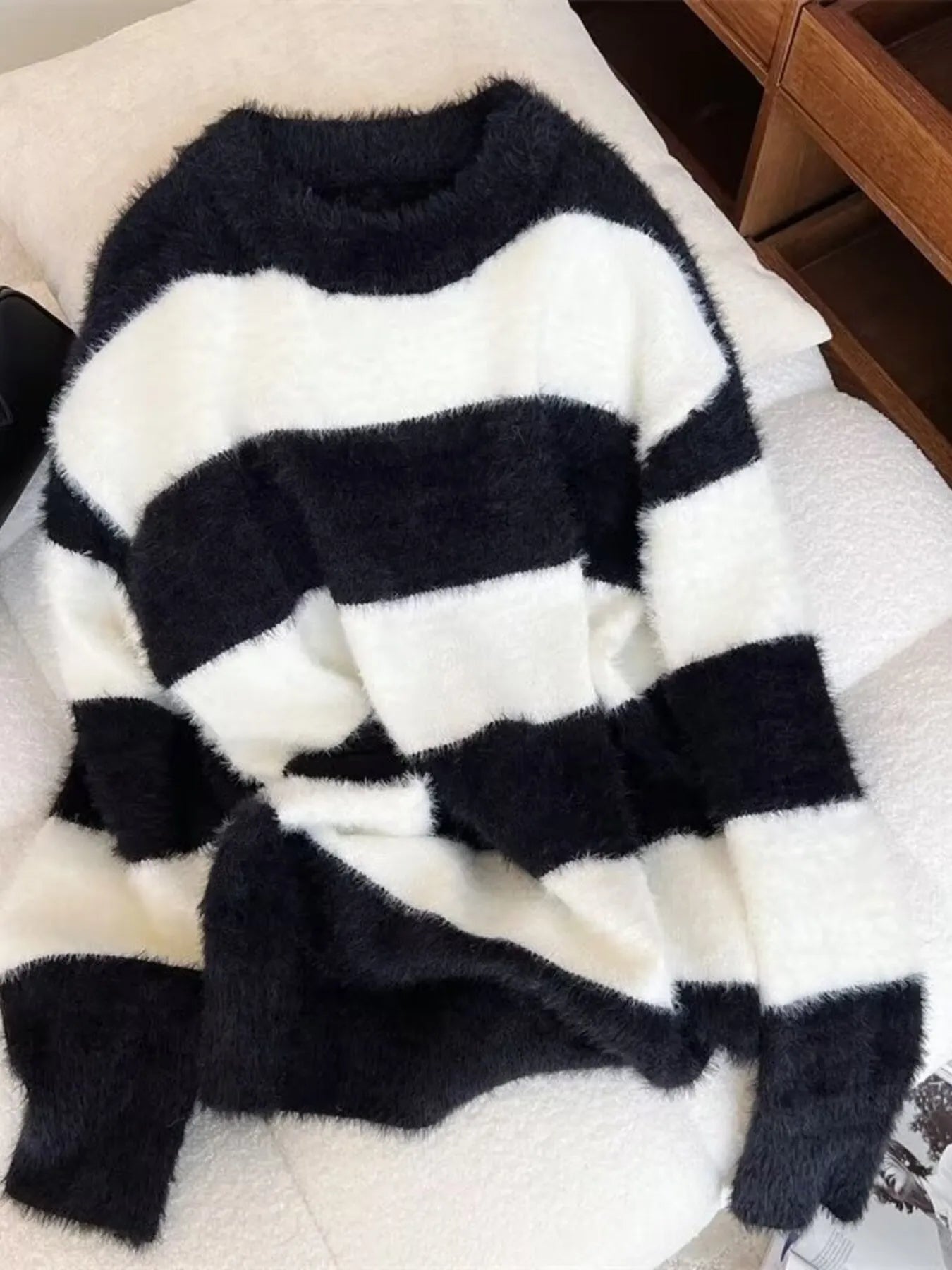 Men's Plus Size Striped Fuzzy Knit Pullover Sweater