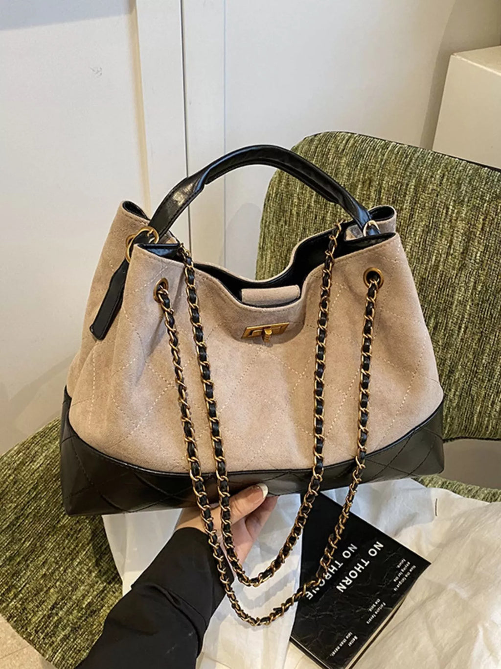 Quilted Leather Chain Strap Crossbody Bag