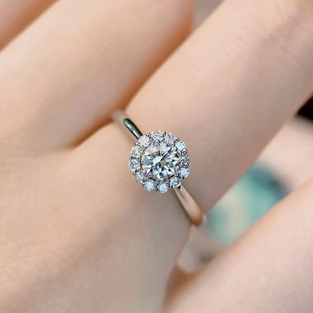 1 Carat 925 Sterling Silver Moissanite Flower Ring