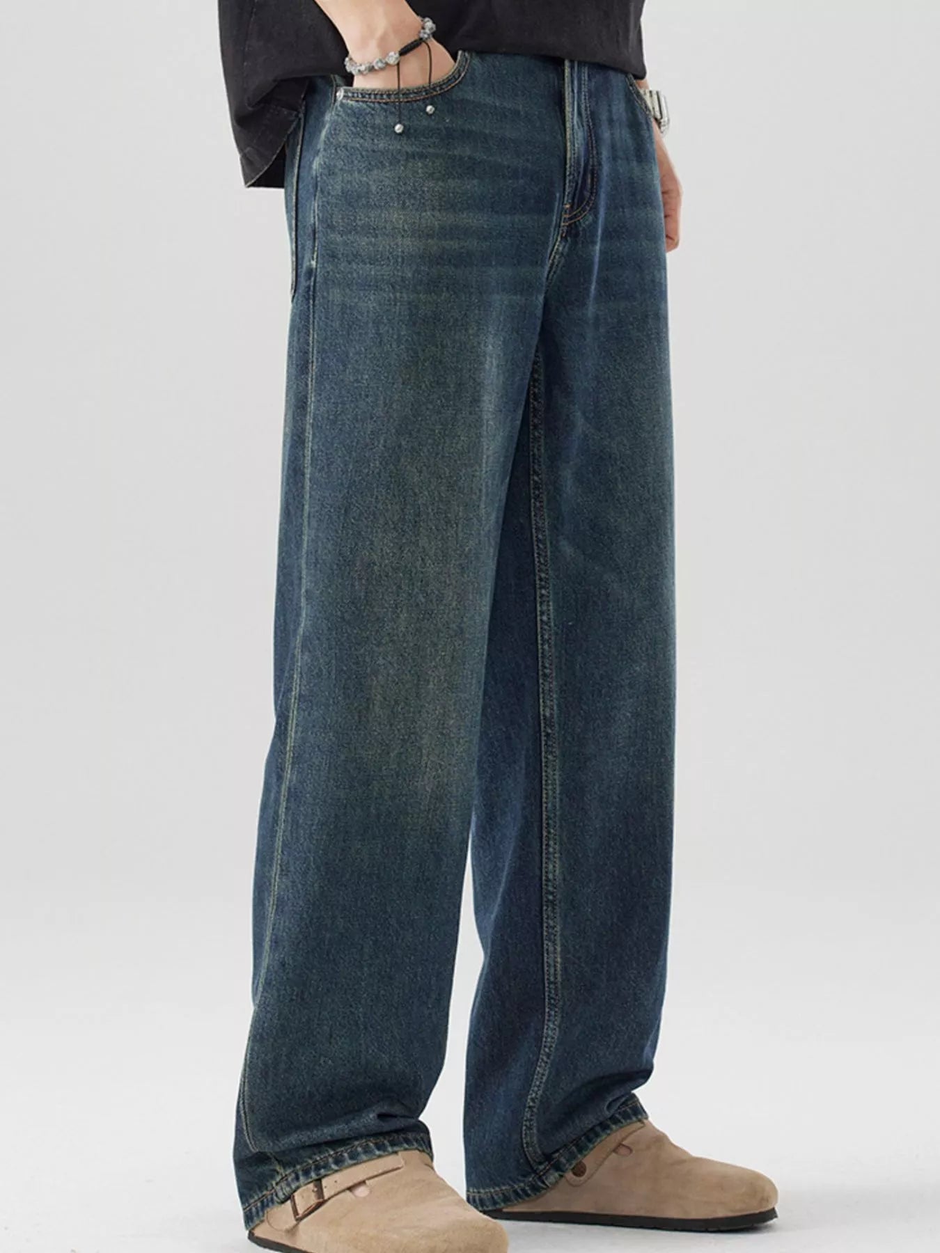 Men's Vintage Wash Wide Leg Jeans