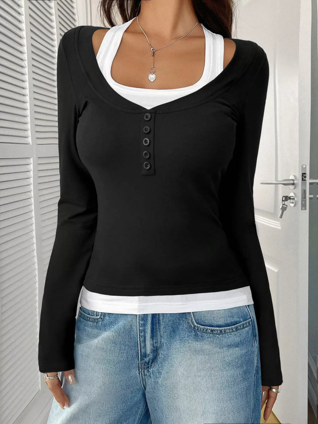 Scoop Neck Long Sleeve Fake Two-Piece T-Shirt