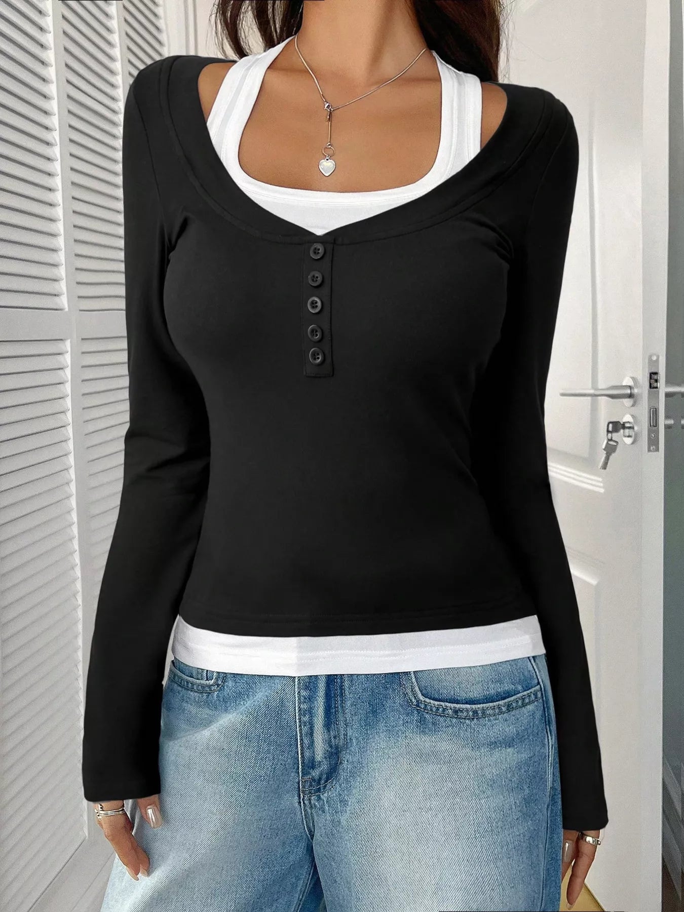 Scoop Neck Long Sleeve Fake Two-Piece T-Shirt
