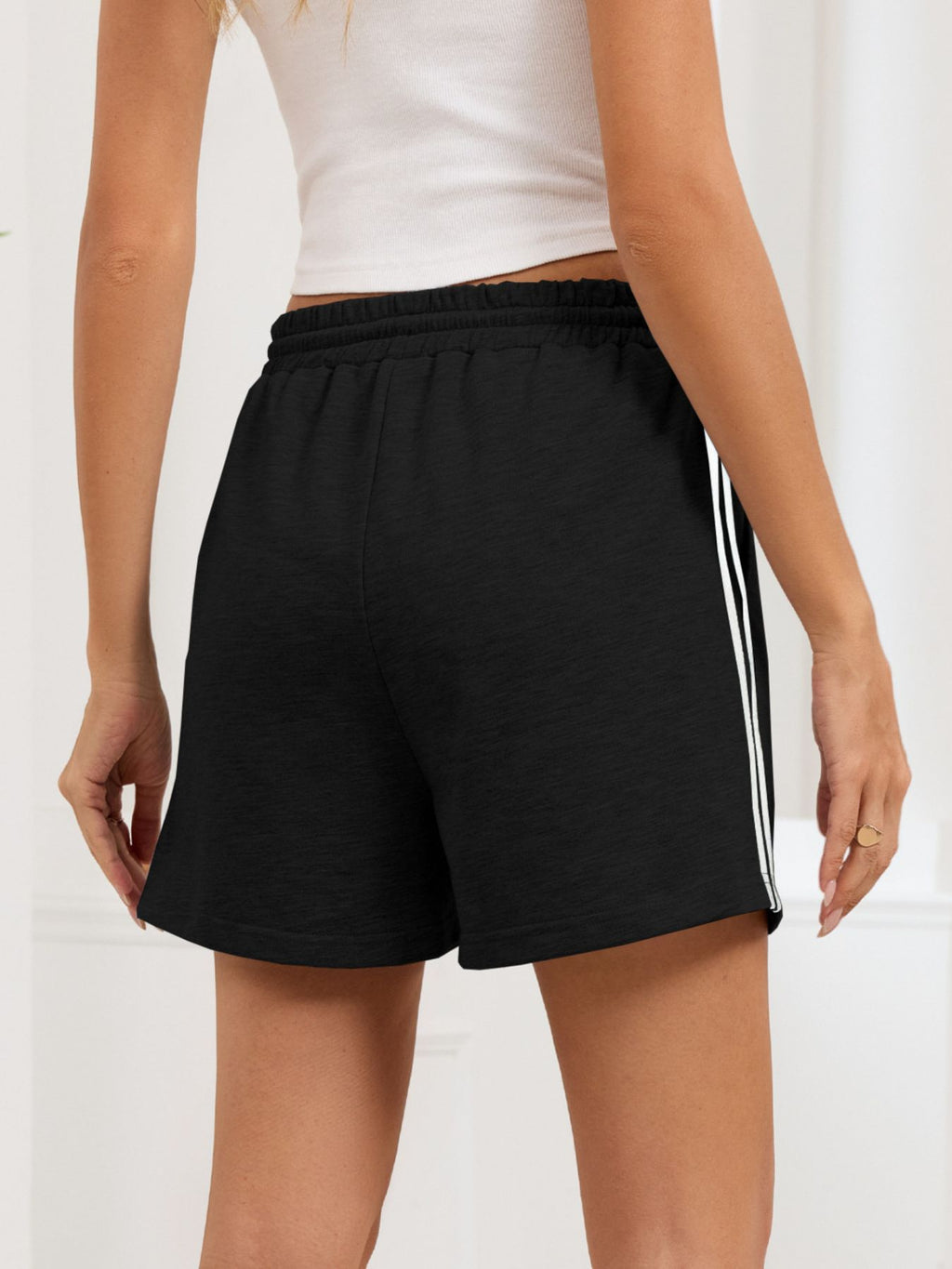 Striped Trim Drawstring Shorts