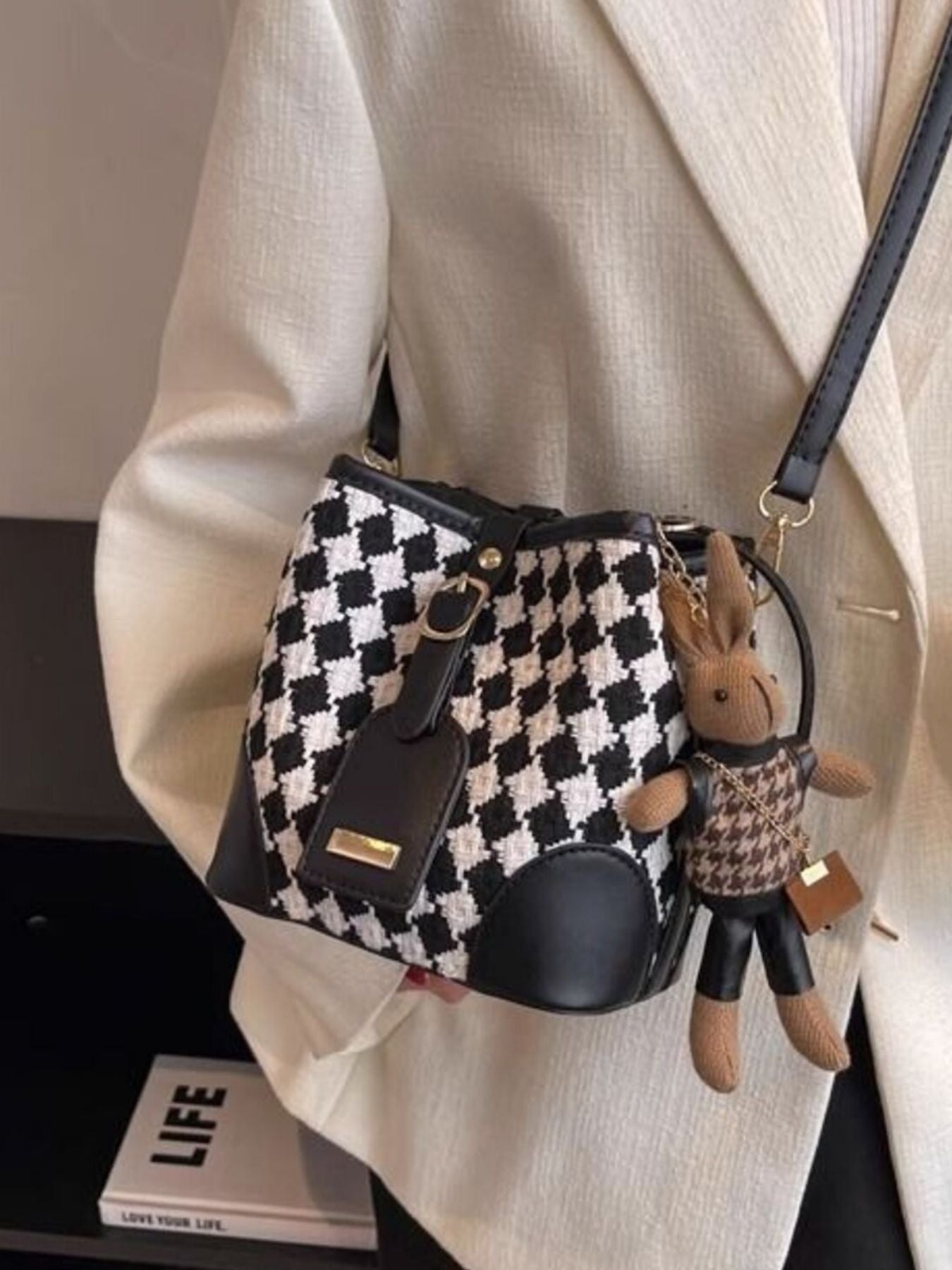 Checkerboard Pattern Bucket Crossbody Bag