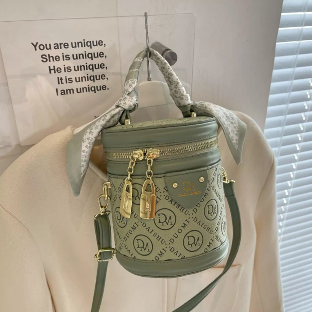 Letter Adjustable Strap Bucket Bag