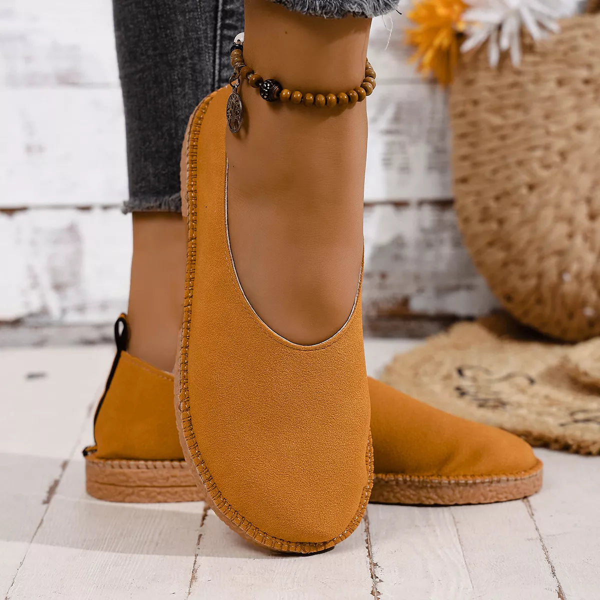Round Toe Flats Slip-Ons