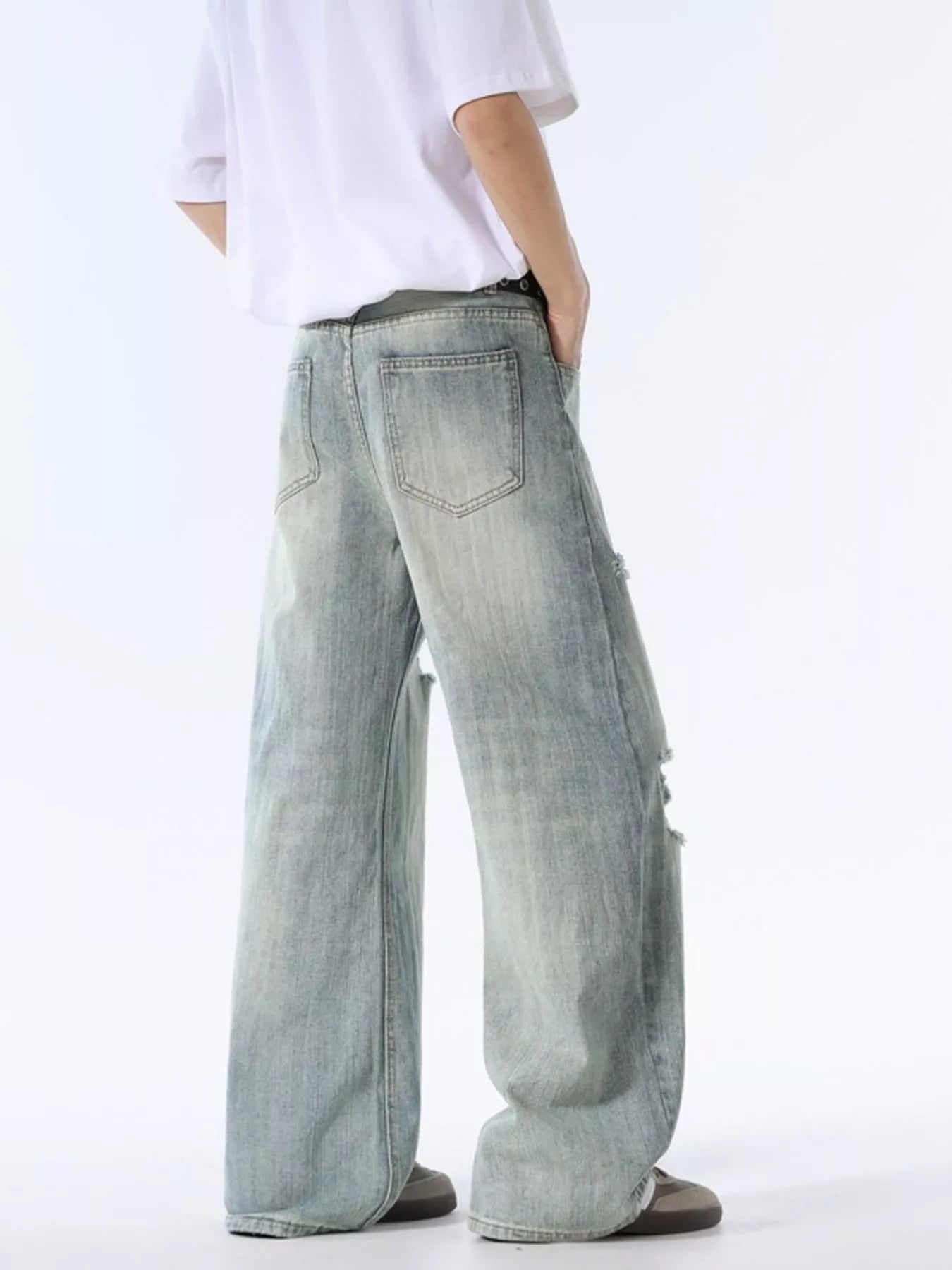 Men's Wash Distressed Wide Leg Jeans
