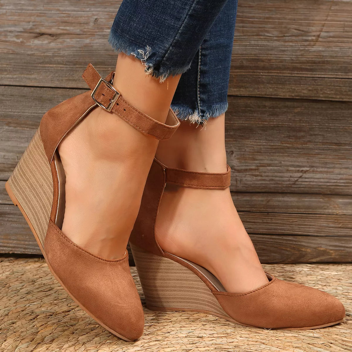 Point Toe Wedge Sandals