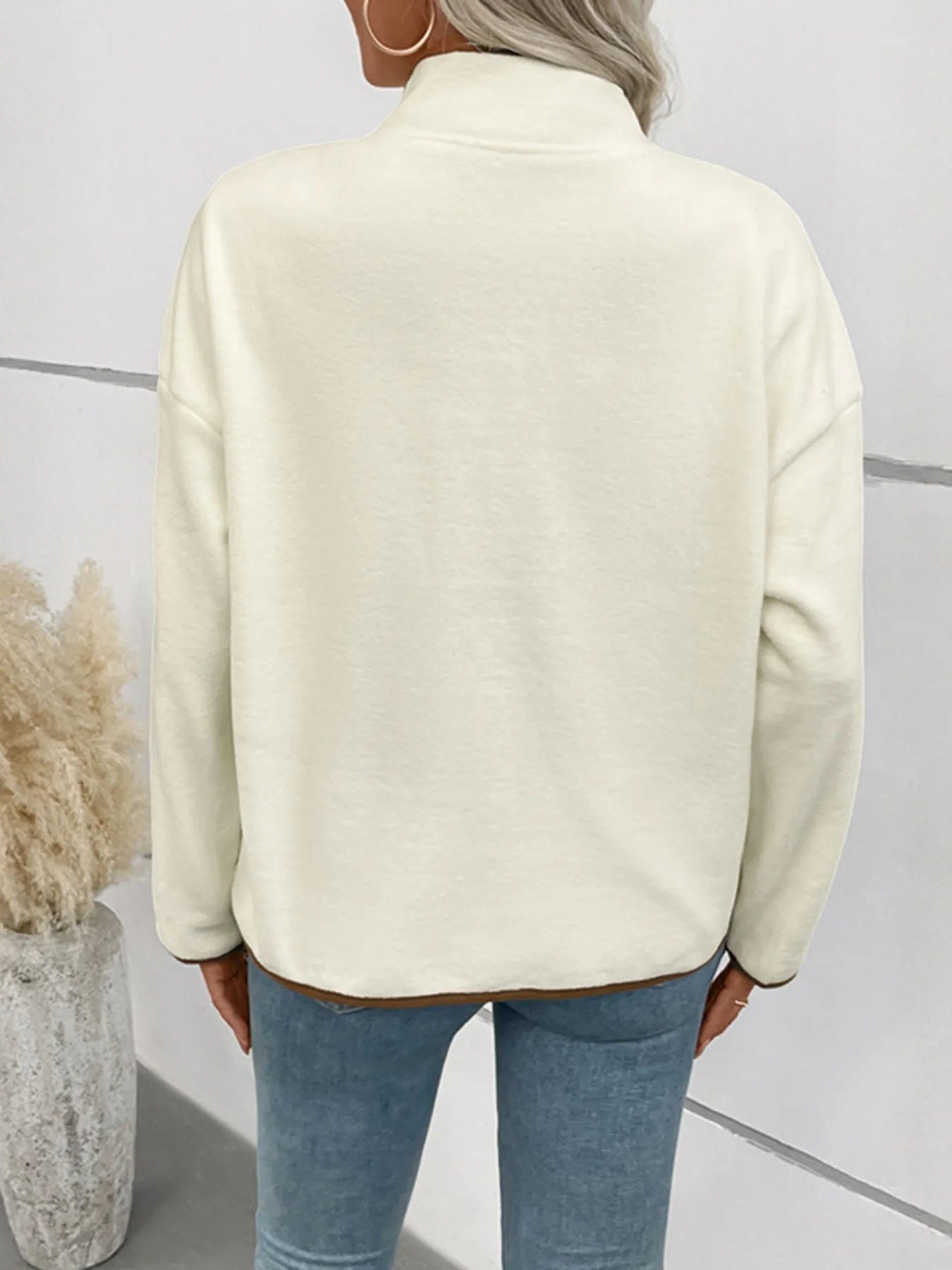 Snap Down Long Sleeve Jacket