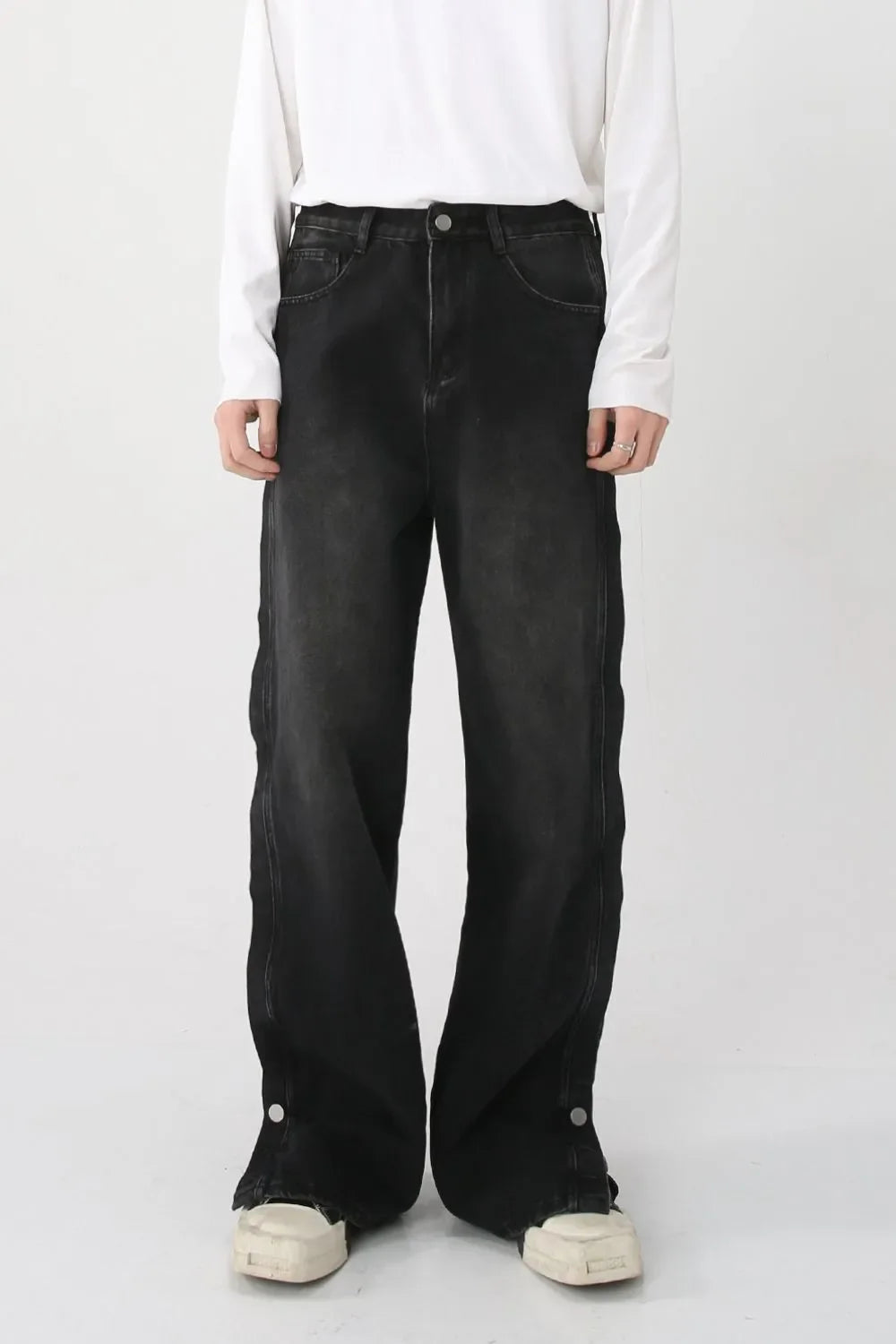 Side Slit Baggy Jeans with Pockets