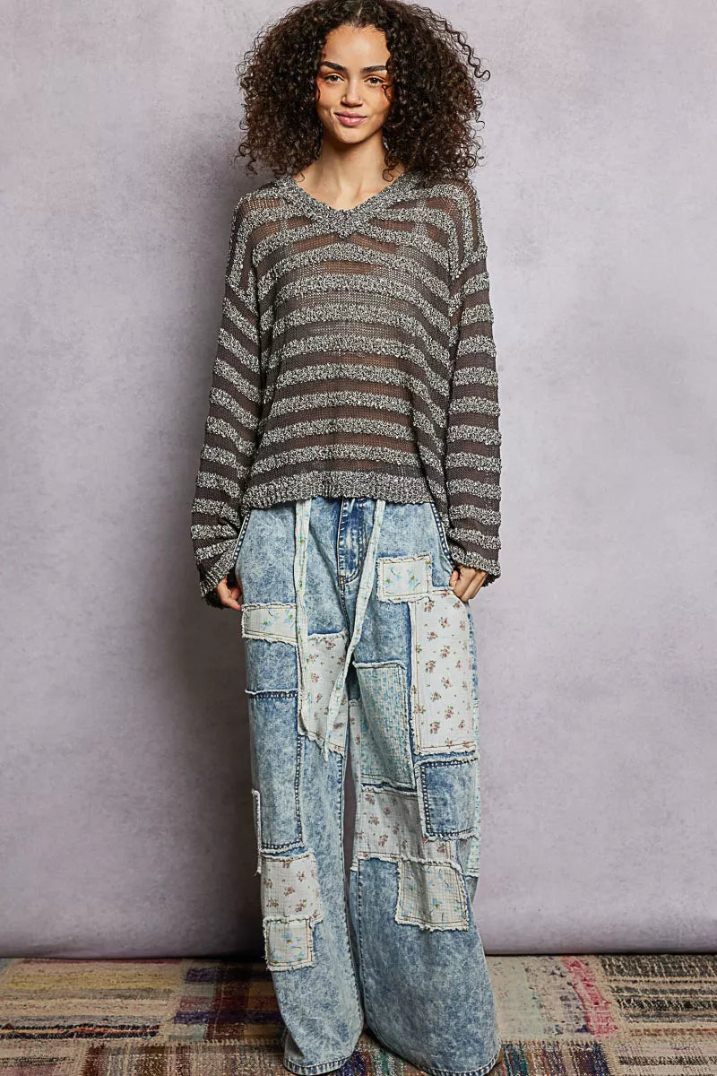 Stripe Pattern V-Neck Long Sleeve Knit Top