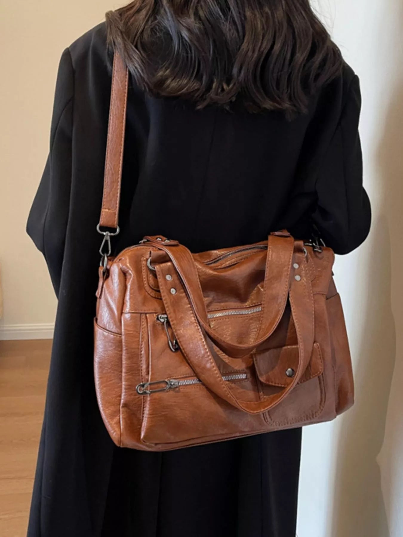 Vintage Style Multi-Pocket Crossbody Bag