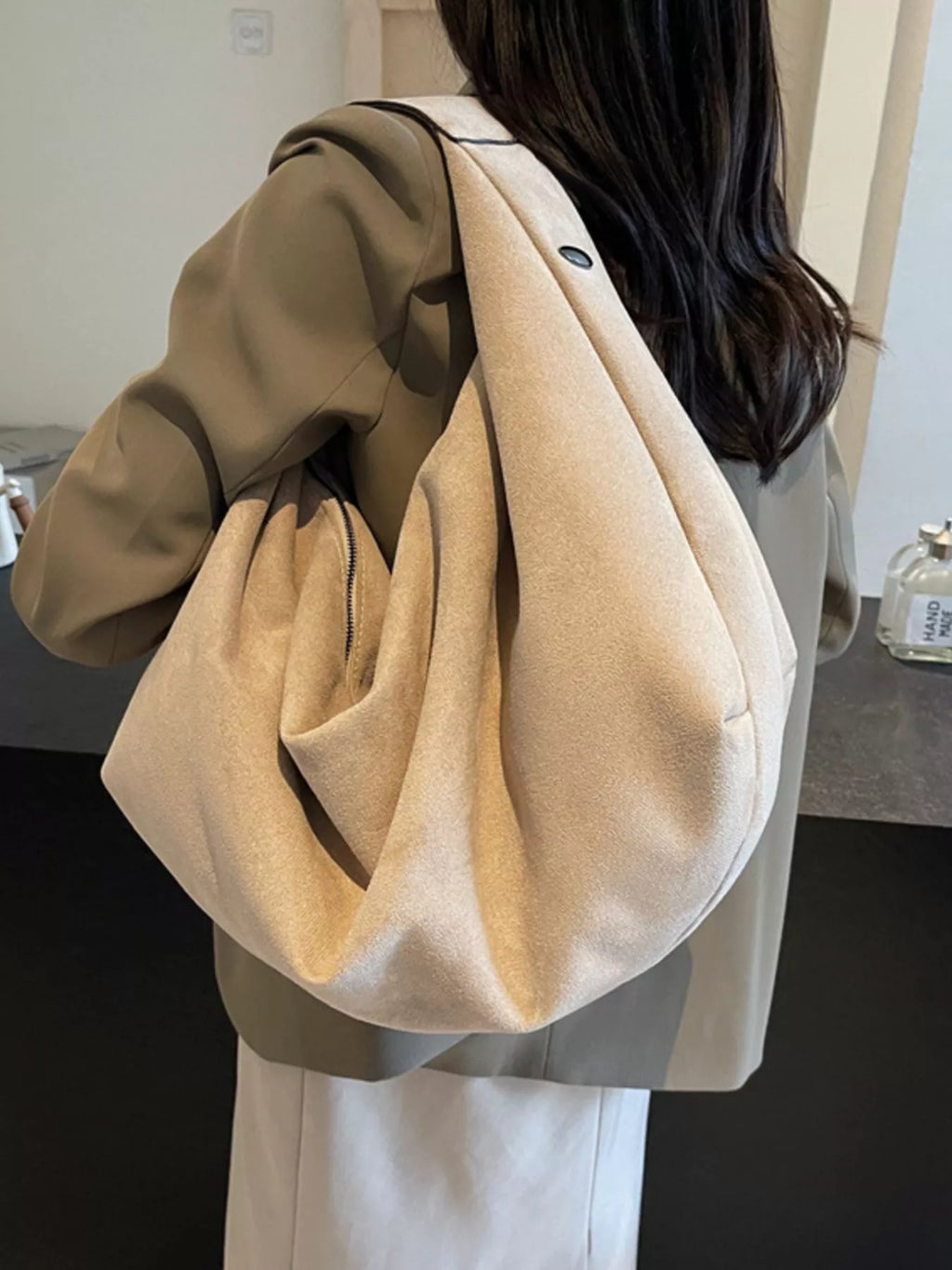 Large Capacity Casual Shoulder Bag