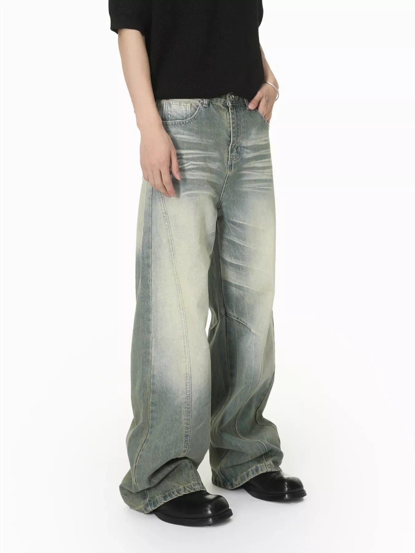 Men's Vintage Wash Wide Leg Jeans