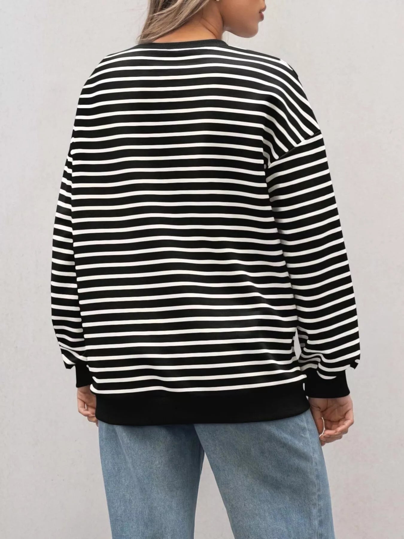 Striped Round Neck Oversized Casual Sweatshirt