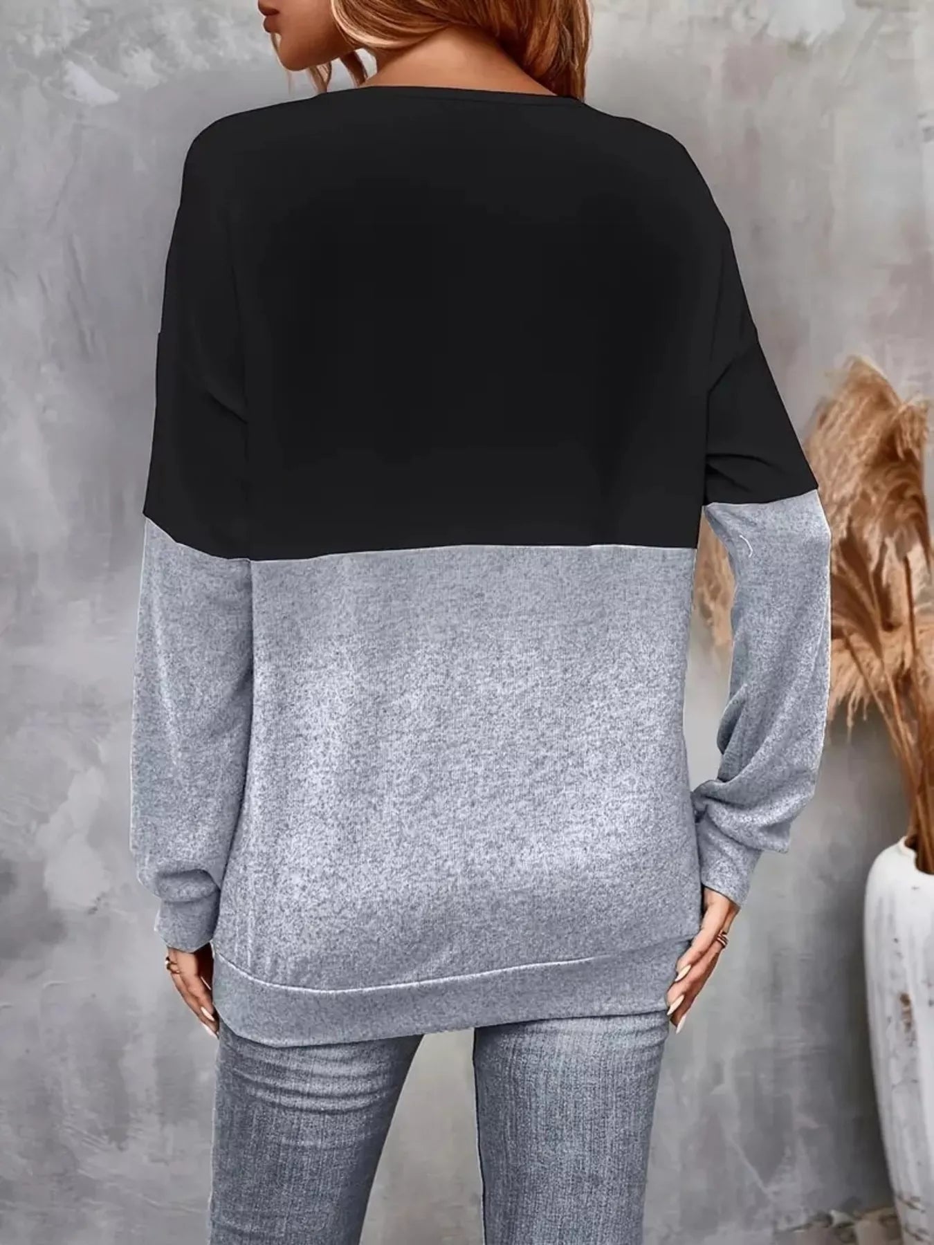 Crisscross V-Neck Color Block Long Sleeve T-Shirt