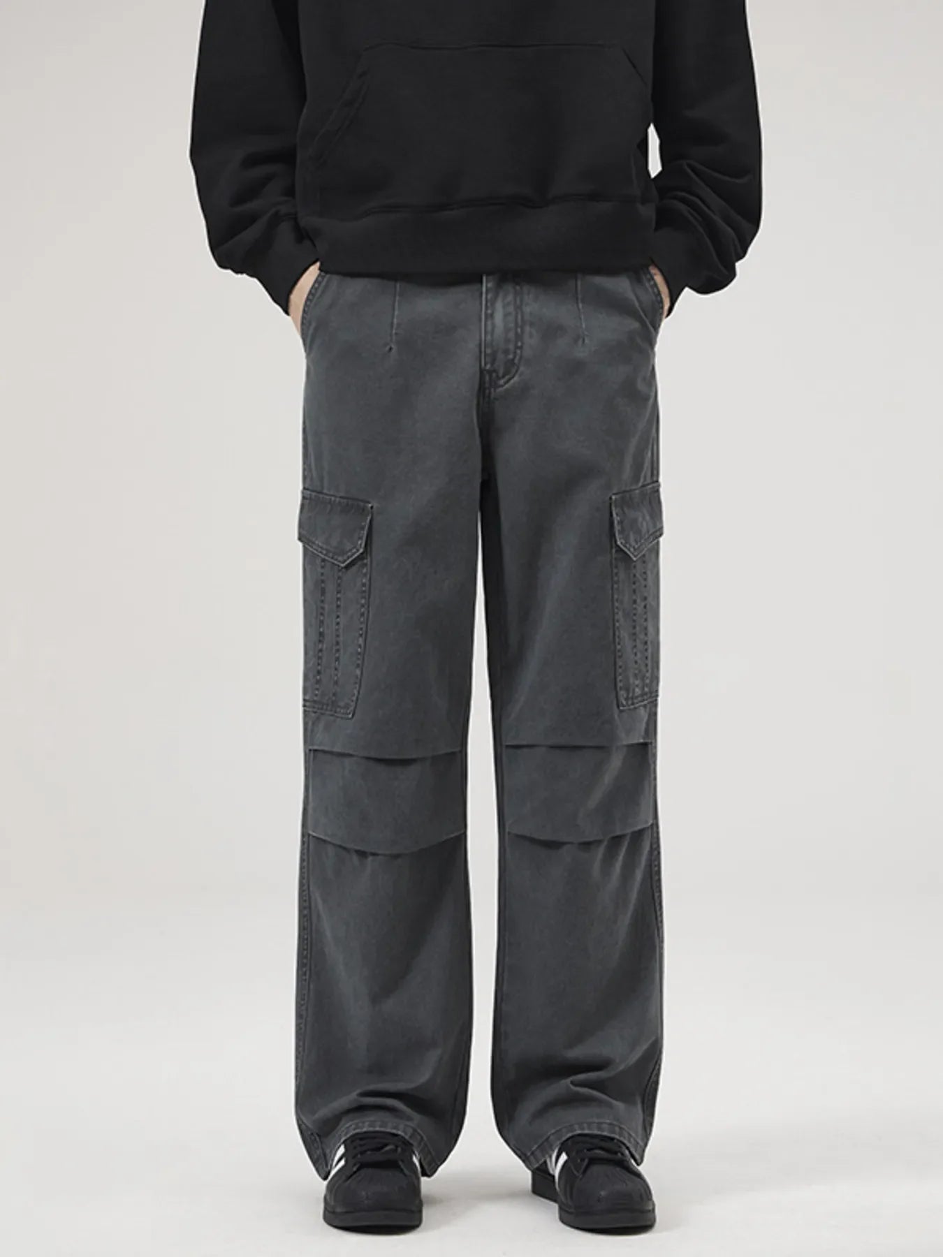 Men's Full Size Multi-Pocket Cargo Pants with Ruched Detail Plus Size