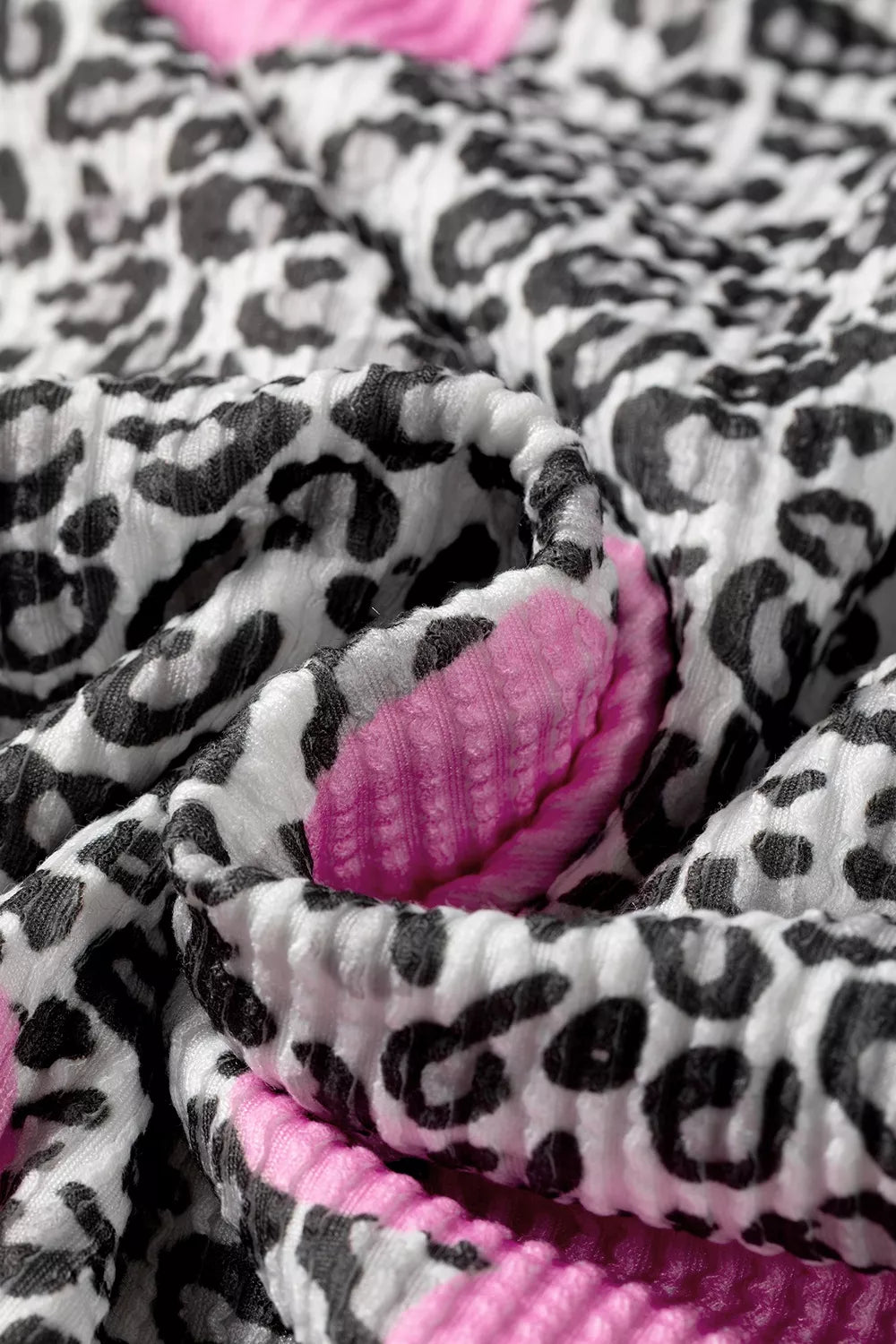 Leopard Heart Print Colorblock Pullover Blouse