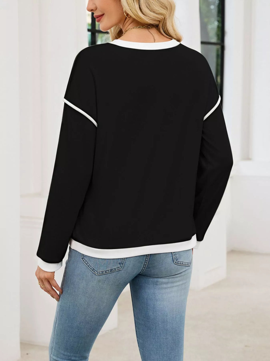 Contrast Trim Long Sleeve Sweatshirt