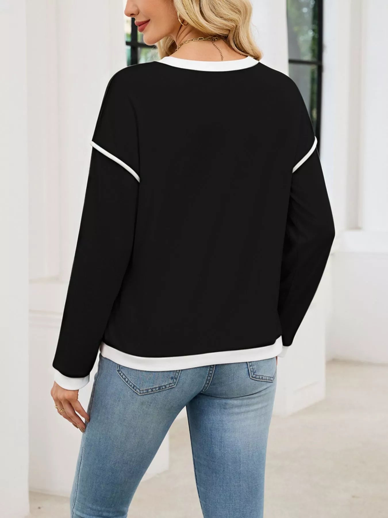 Contrast Trim Long Sleeve Sweatshirt