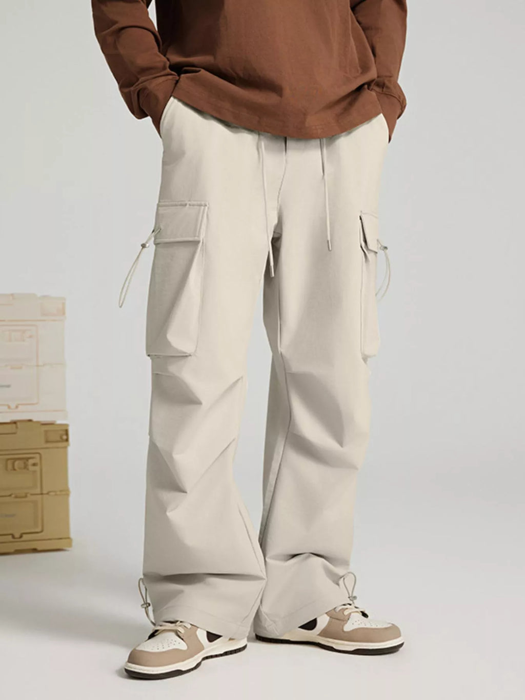 Men's Wide Leg Pants with Cargo Pockets