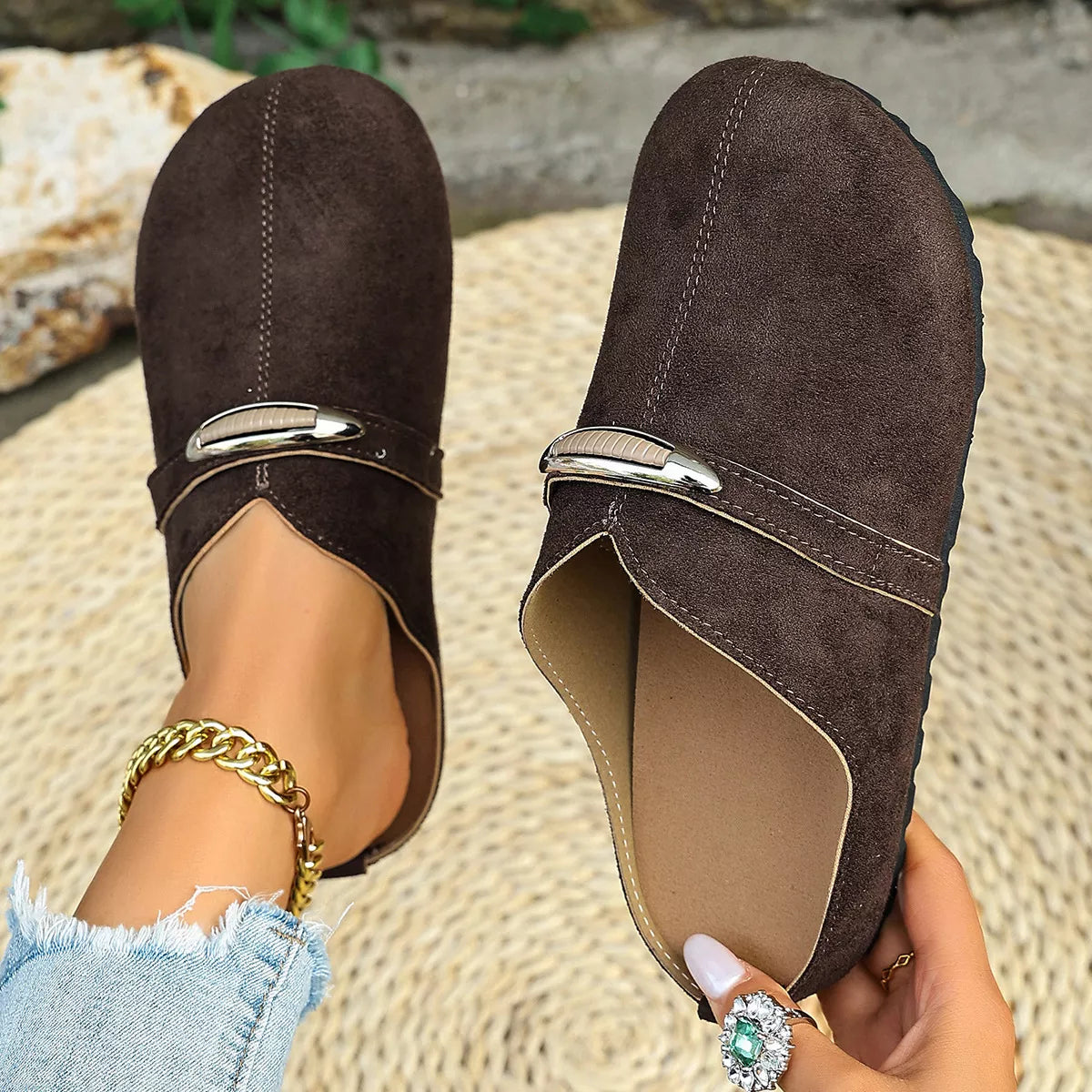 Round Toe Flats Slip-Ons