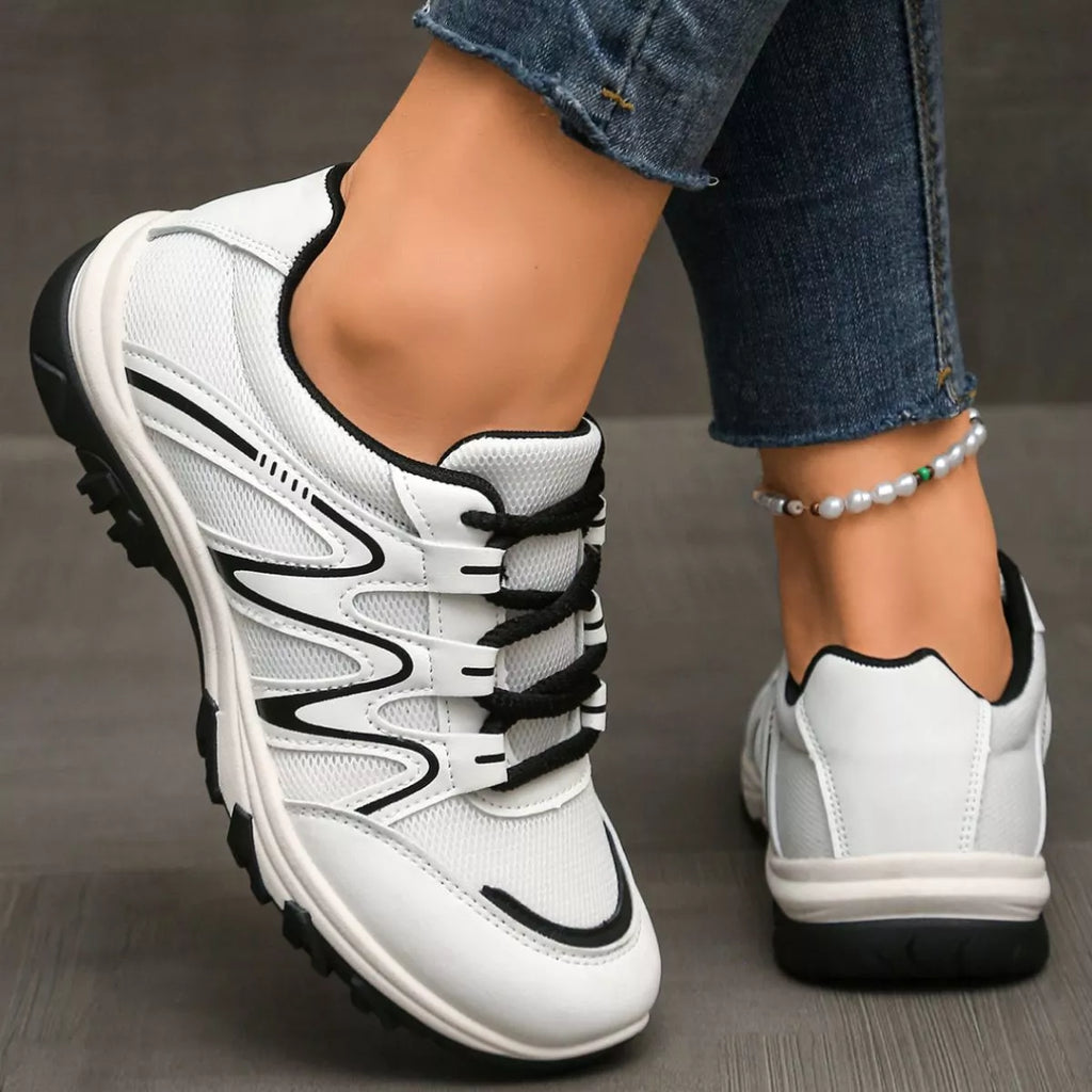 Lightweight Lace Up Athletic