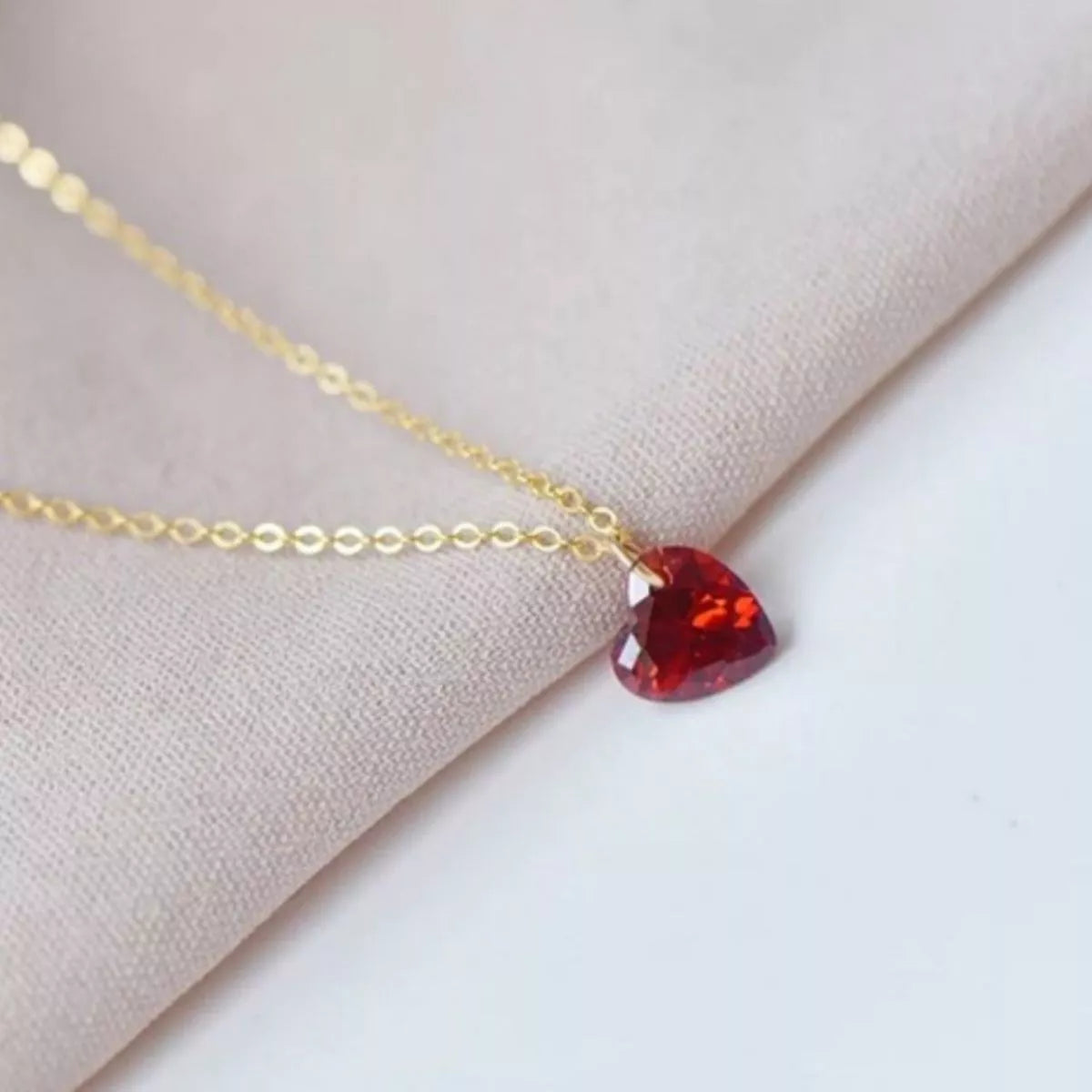 925 Sterling Silver Zircon Heart Necklace