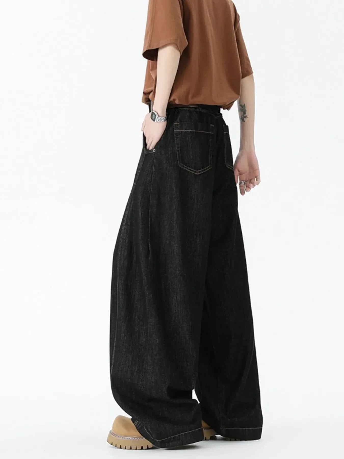 Men's Wide Leg Jeans