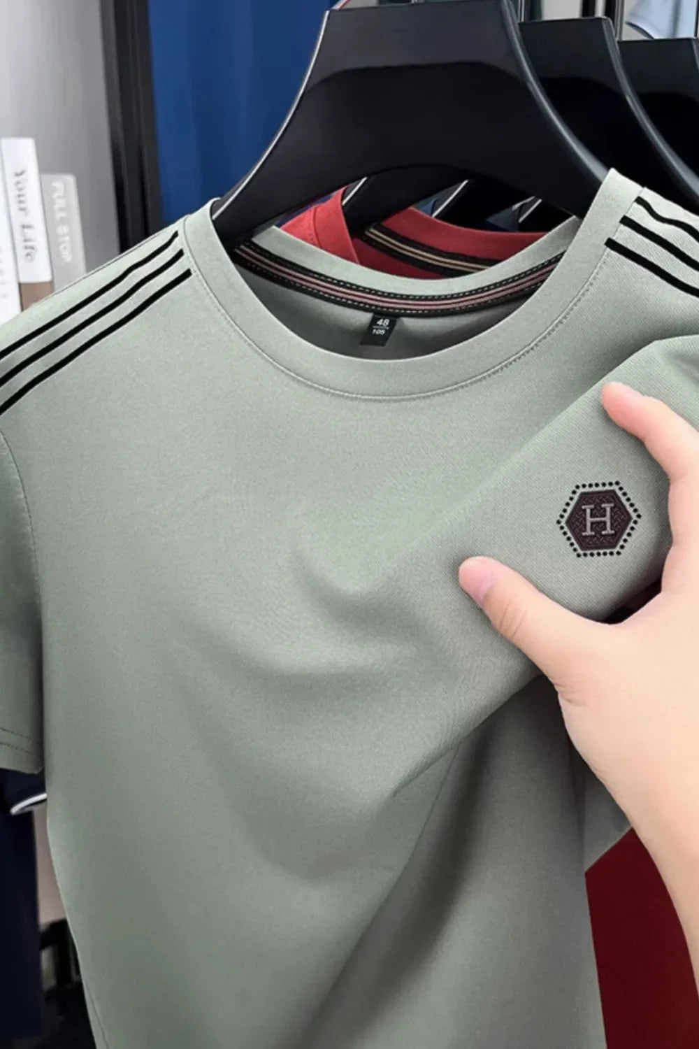 Men's Round Neck Short Sleeve T-Shirt